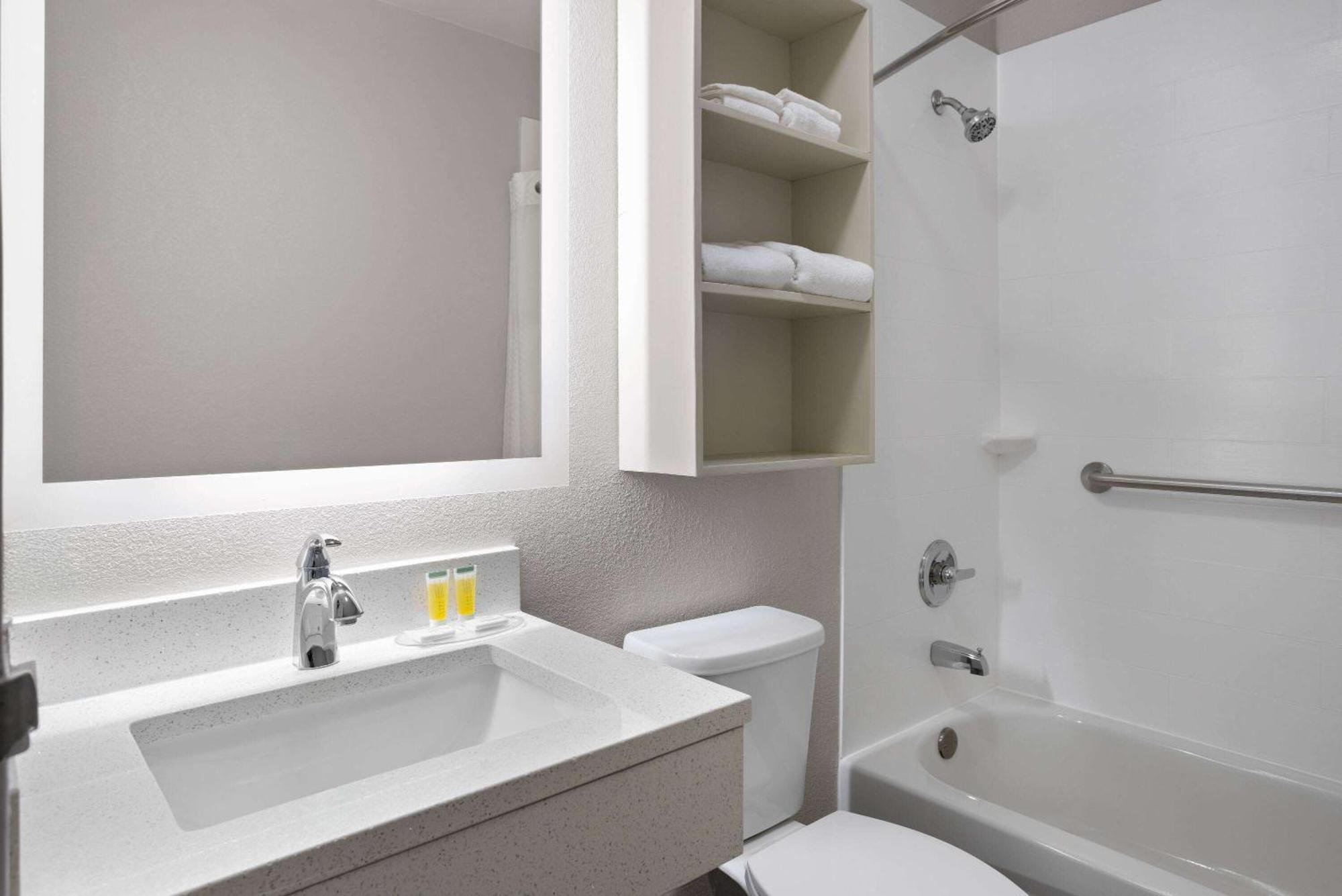 Microtel Inn By Wyndham Raleigh-Durham Airport Morrisville Esterno foto
